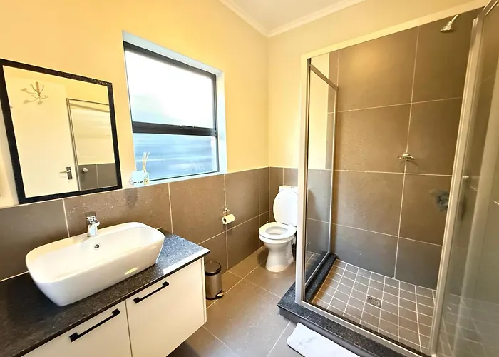 Starlet Holiday Home